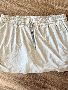 [NWOT] grey athletic skort